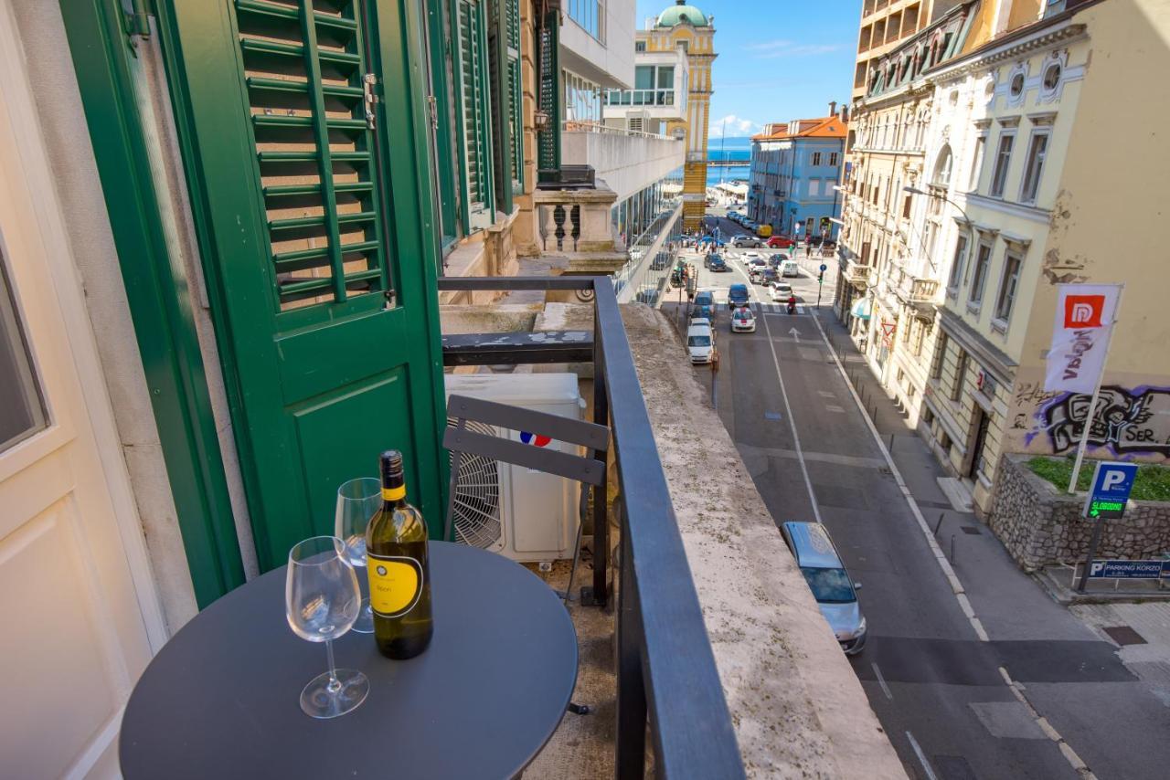Apartments & Rooms One World Rijeka Eksteriør bilde