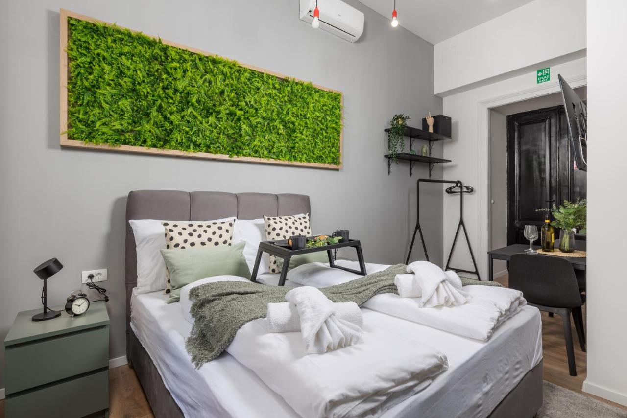 Apartments & Rooms One World Rijeka Eksteriør bilde