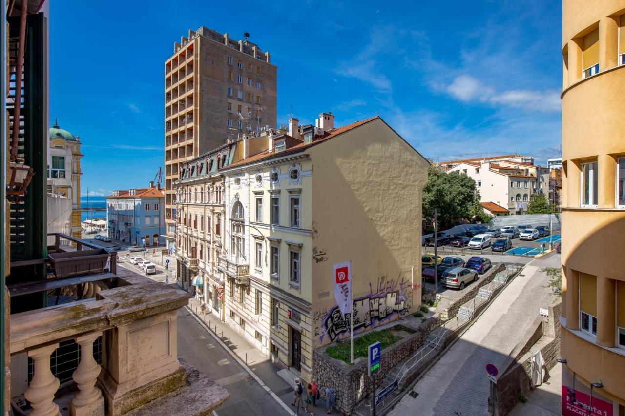 Apartments & Rooms One World Rijeka Eksteriør bilde