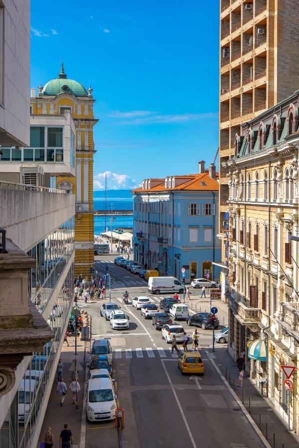 Apartments & Rooms One World Rijeka Eksteriør bilde