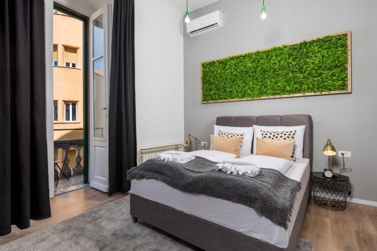Apartments & Rooms One World Rijeka Eksteriør bilde
