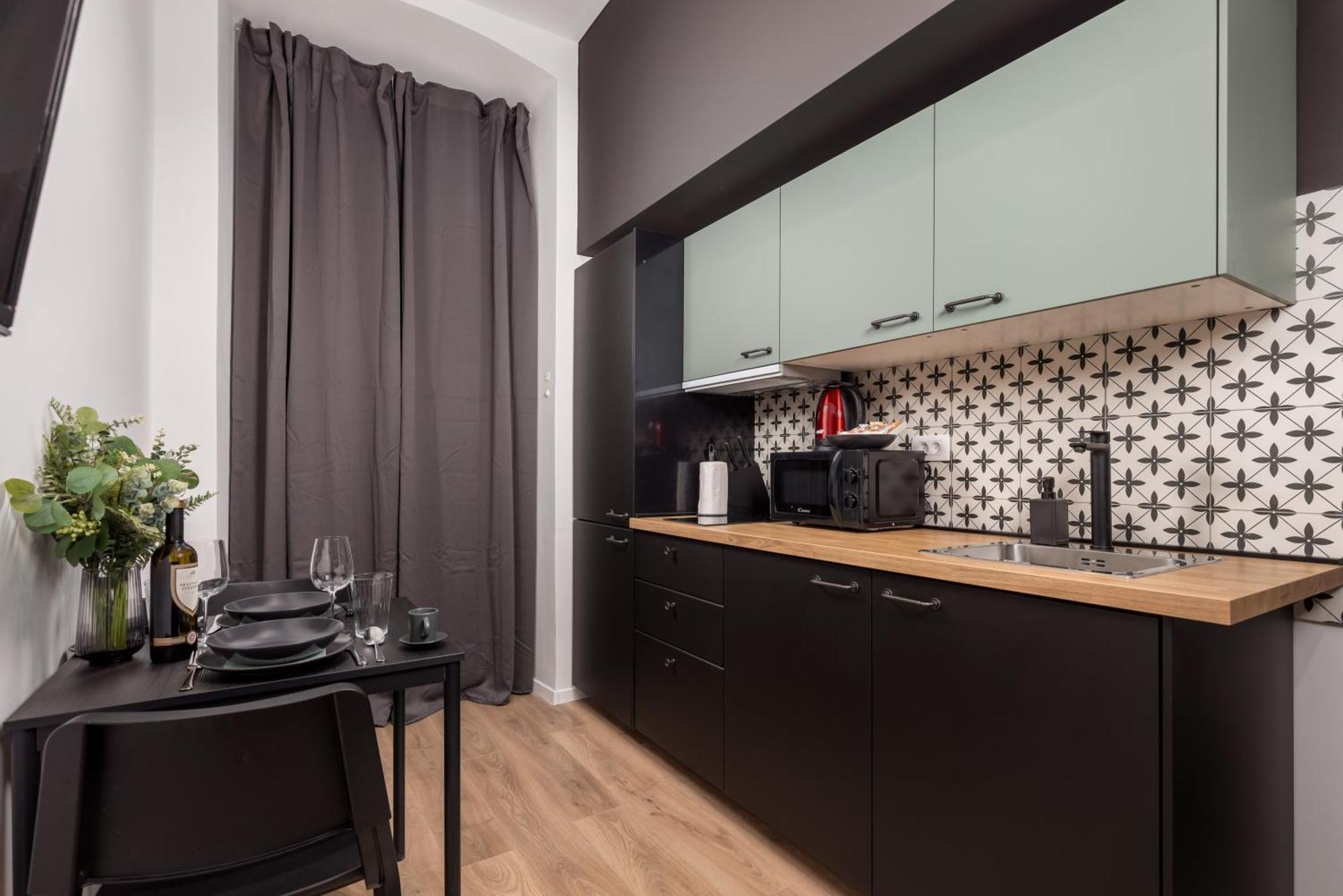 Apartments & Rooms One World Rijeka Eksteriør bilde