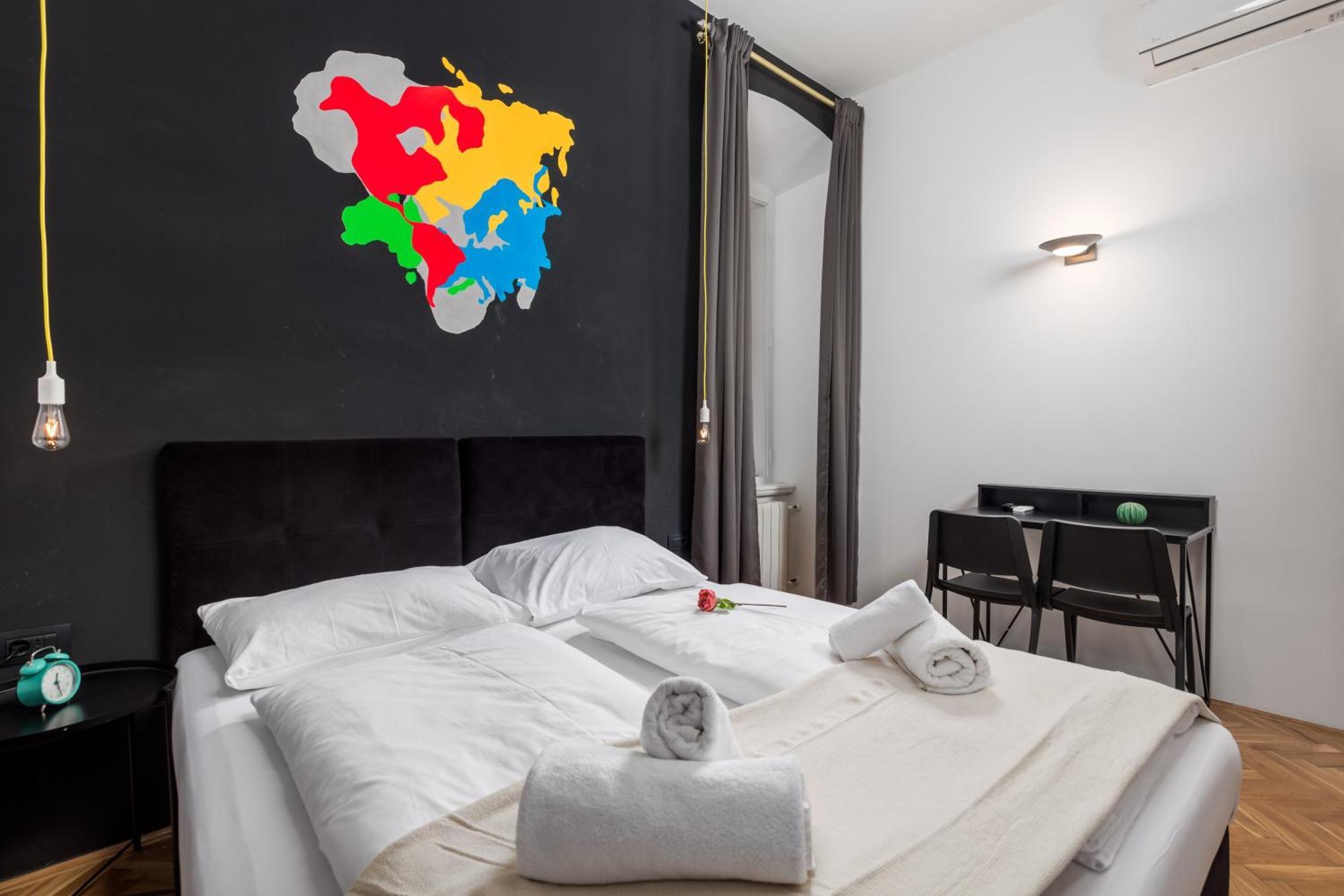 Apartments & Rooms One World Rijeka Eksteriør bilde