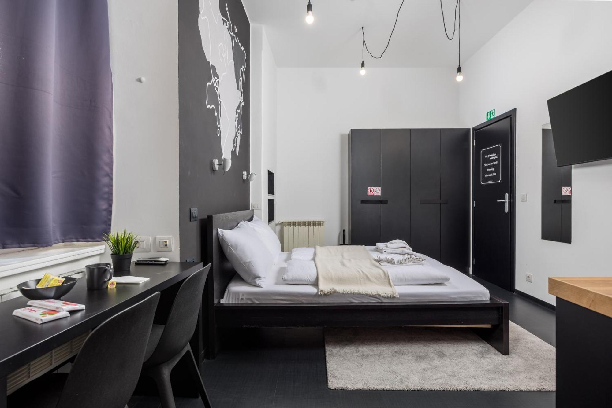 Apartments & Rooms One World Rijeka Eksteriør bilde