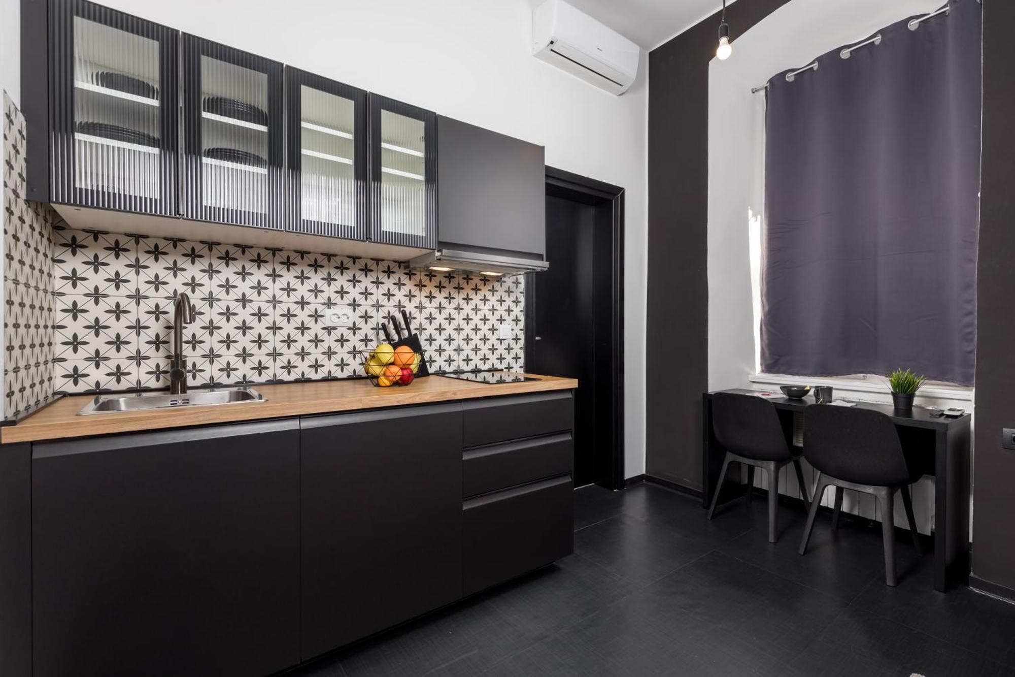 Apartments & Rooms One World Rijeka Eksteriør bilde