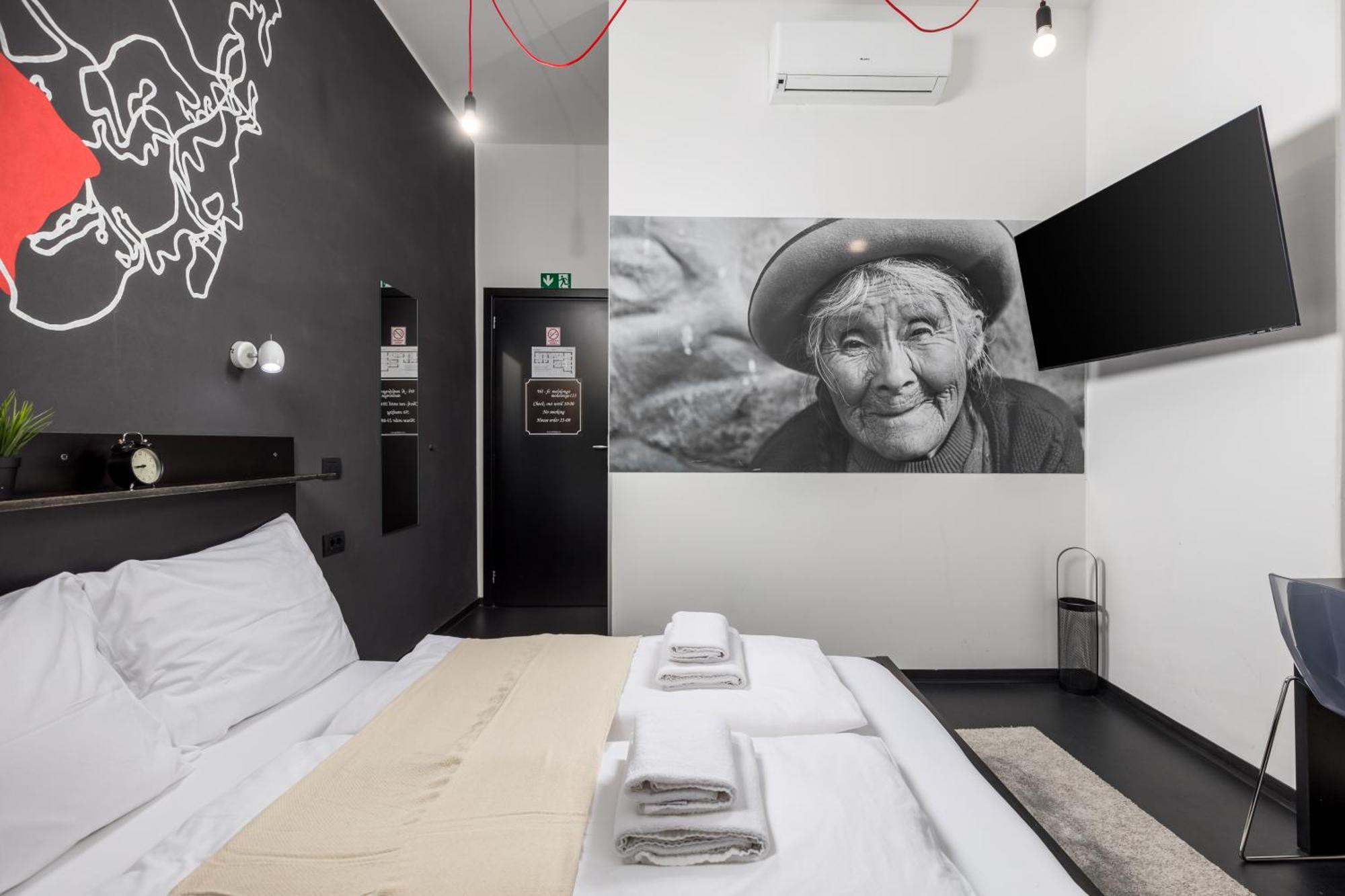 Apartments & Rooms One World Rijeka Eksteriør bilde